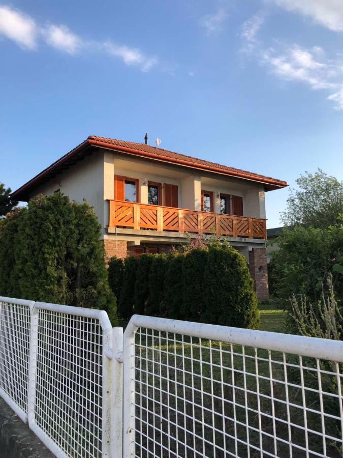 Lilla Villa 希欧福克 外观 照片